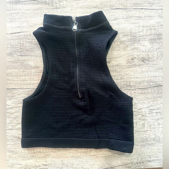Urban Outfitters Out from Under Black Zip Front Crop Top - Picture 1 of 6